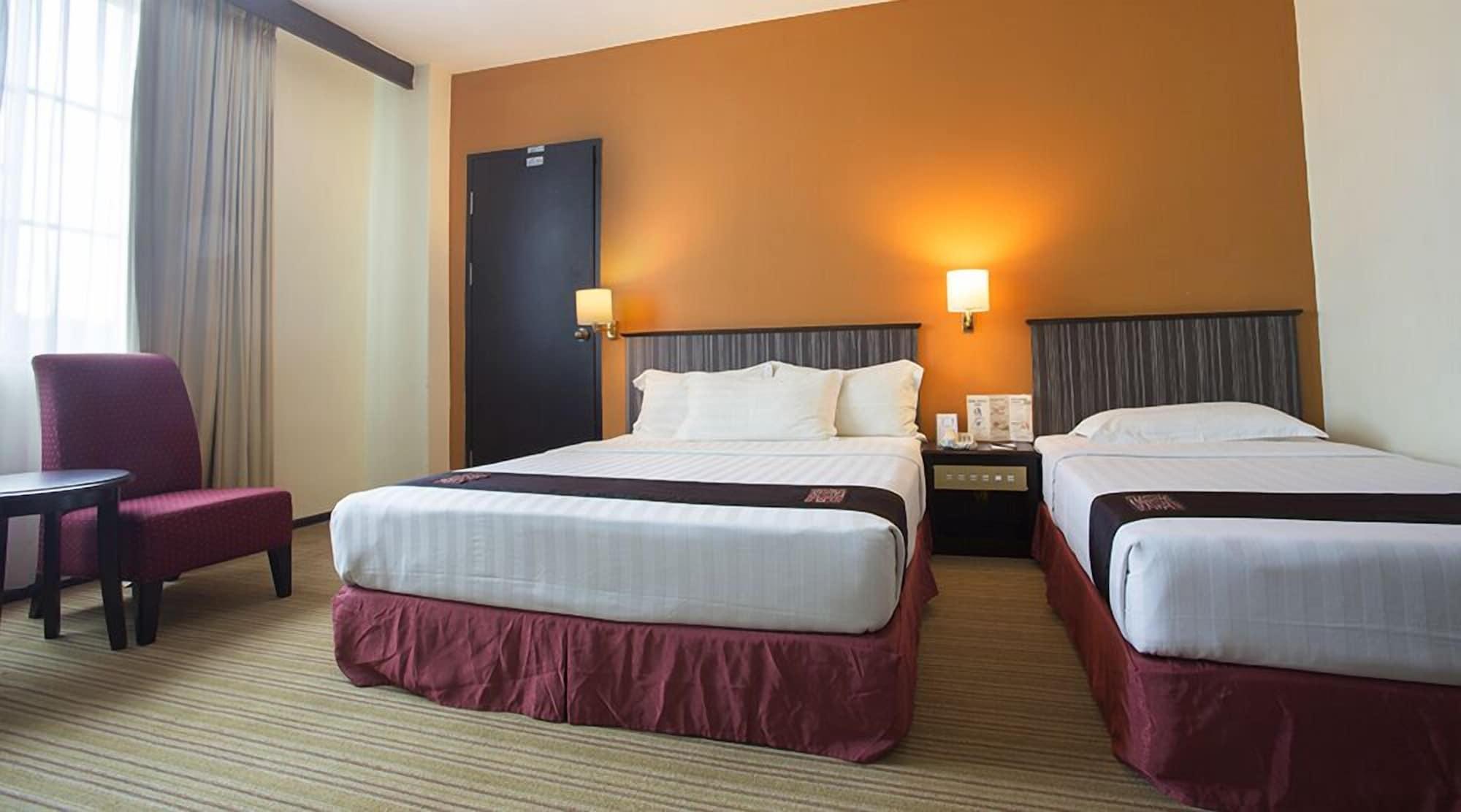 Seri Malaysia Hotel 2*